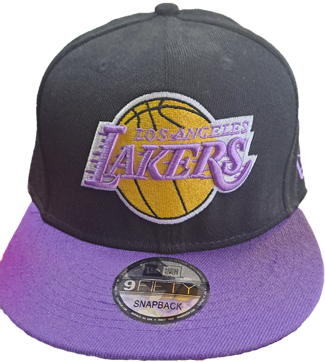 GORRA LAKERS NEGRA CON MORADO